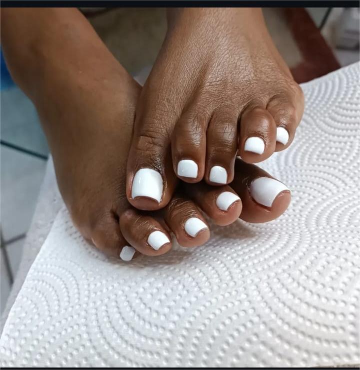 White Pedicure